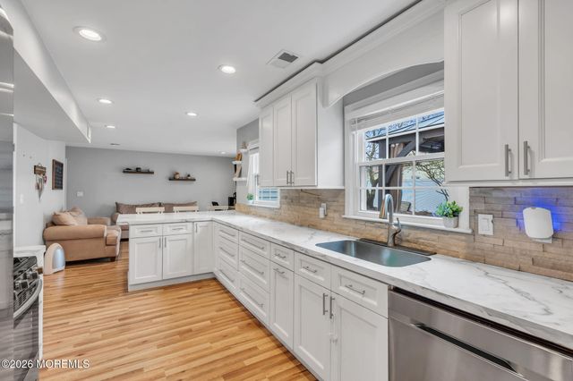 24 Eric Drive, Howell, NJ 07731