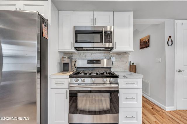 24 Eric Drive, Howell, NJ 07731