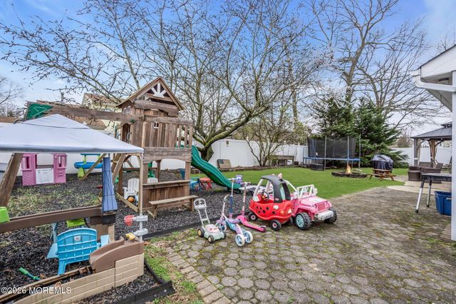 24 Eric Drive, Howell, NJ 07731