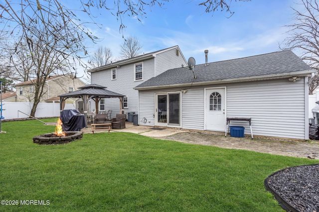 24 Eric Drive, Howell, NJ 07731