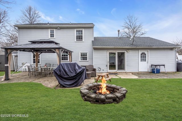 24 Eric Drive, Howell, NJ 07731