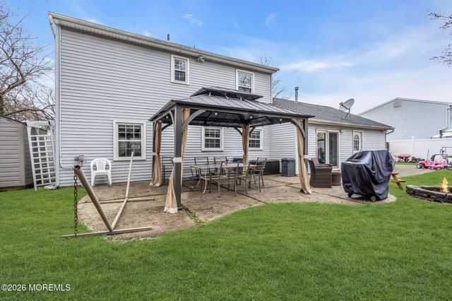 24 Eric Drive, Howell, NJ 07731