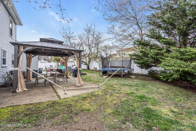 24 Eric Drive, Howell, NJ 07731