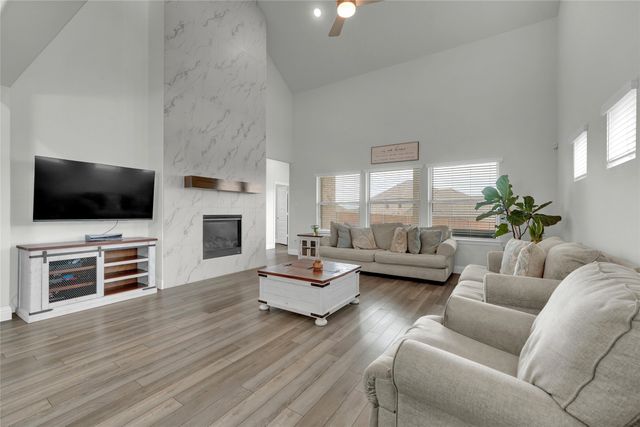 825 ANNE Court, Anna, TX 75409