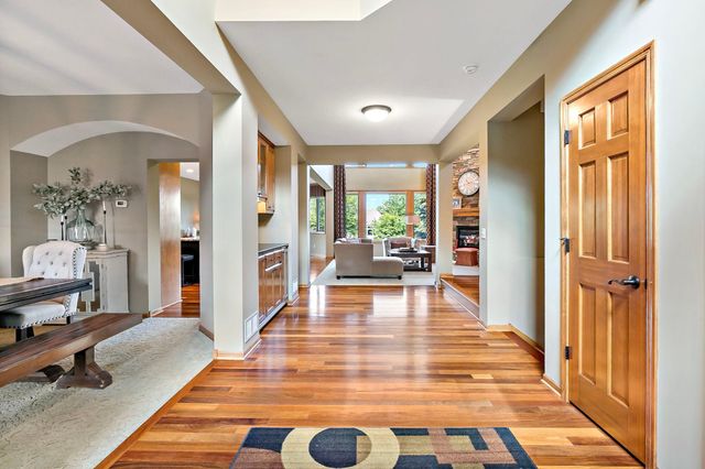 16867 Dream Lane, Lakeville, MN 55044