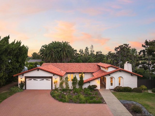 1450 Highland Dr, Solana Beach, CA 92075