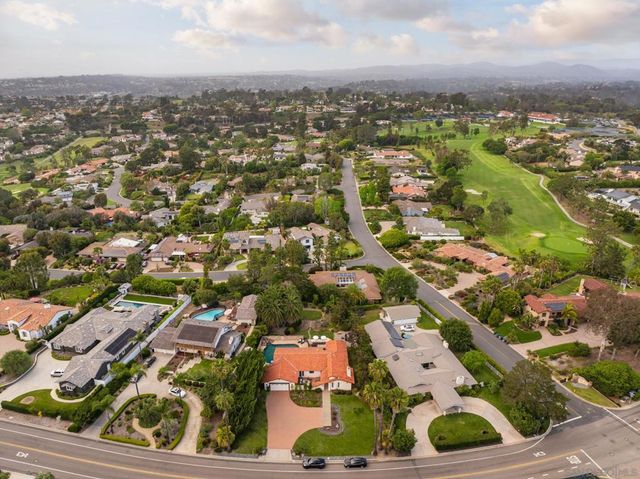 1450 Highland Dr, Solana Beach, CA 92075