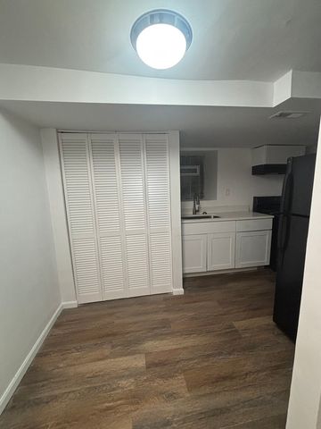 1944 S Springfield Avenue G, Chicago, IL 60623