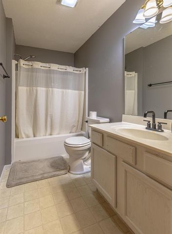 4639 Parkwood Drive, Milton, WI 53563