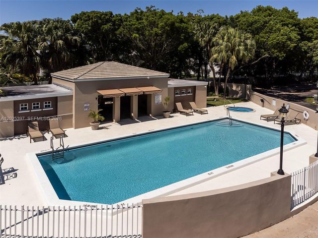 7140 SW 55th Ter W, Miami, FL 33155