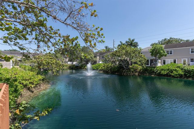 7140 SW 55th Ter W, Miami, FL 33155