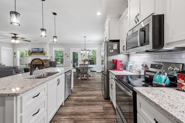 173 Clear Creek Drive, Ringgold, GA 30736