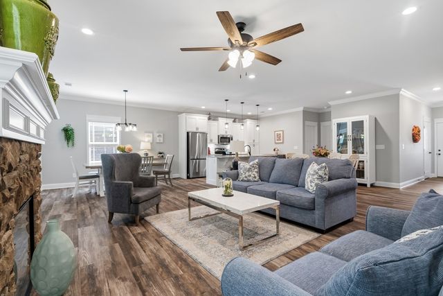 173 Clear Creek Drive, Ringgold, GA 30736