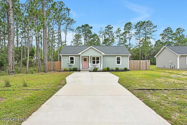 293 Cherry Road, Southport, NC 28461