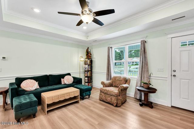 293 Cherry Road, Southport, NC 28461