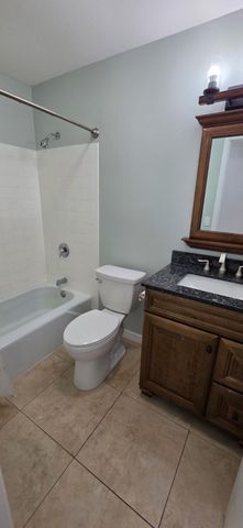 320 Chamberlain Boulevard, Fort Pierce, FL 34946