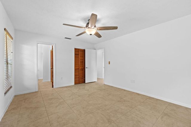 320 Chamberlain Boulevard, Fort Pierce, FL 34946