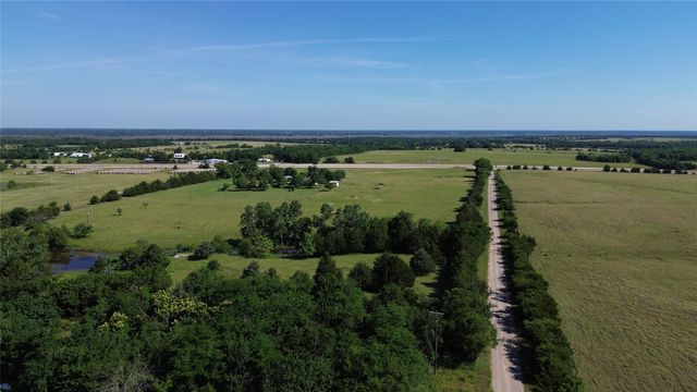4102 E US Highway 82 Highway, Dodd City, TX 75438