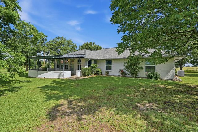 4102 E US Highway 82 Highway, Dodd City, TX 75438