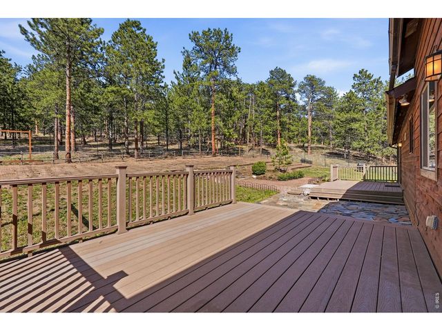 560 Quillan Gulch Rd, Loveland, CO 80537