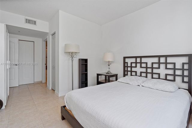 110 Washington Ave 1502, Miami Beach, FL 33139