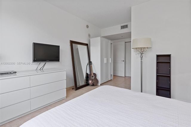 110 Washington Ave 1502, Miami Beach, FL 33139