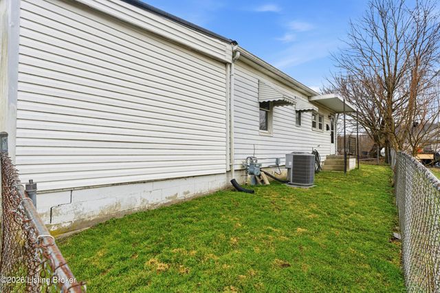 67 Lou Ave, Eminence, KY 40019