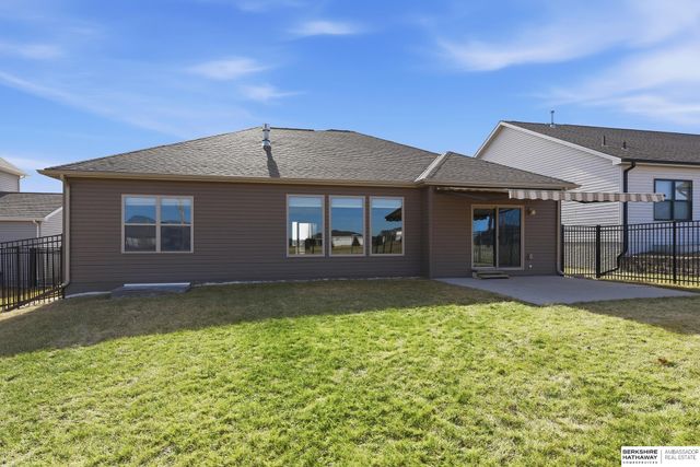 20908 Camden Avenue, Elkhorn, NE 68022