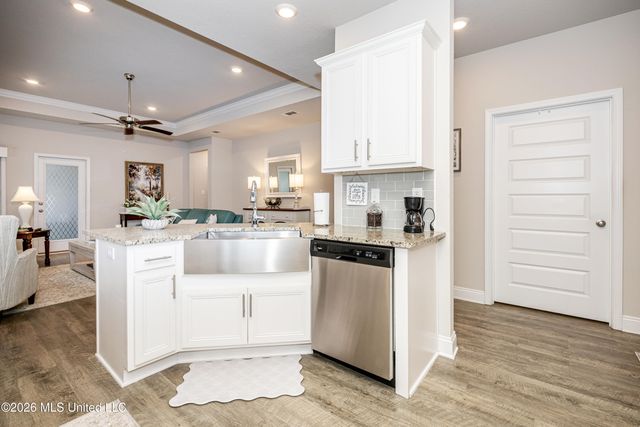 7273 Barley Drive, Ocean Springs, MS 39564