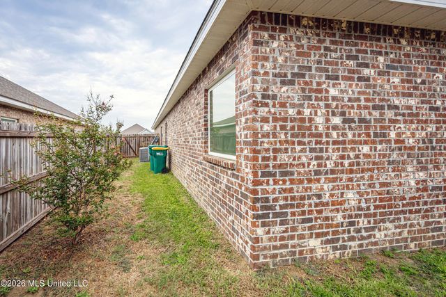 7273 Barley Drive, Ocean Springs, MS 39564