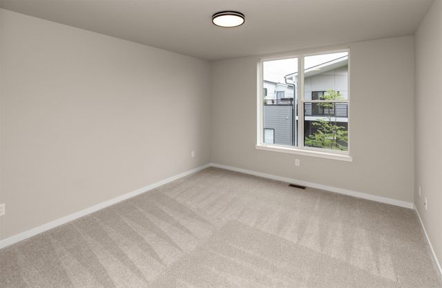 464 SW 12th Street, Des Moines, IA 50309