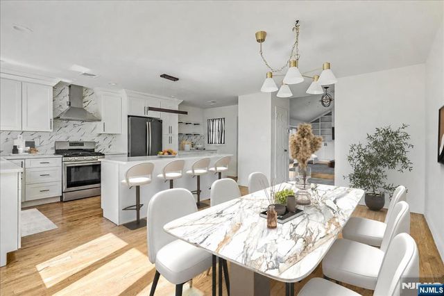 32 Brantwood Place, Clifton, NJ 07013