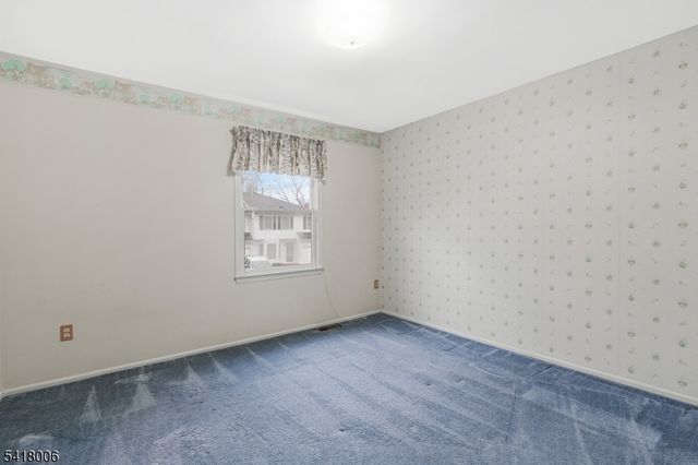 1 Tree Top Rd, Middlesex Boro, NJ 08846