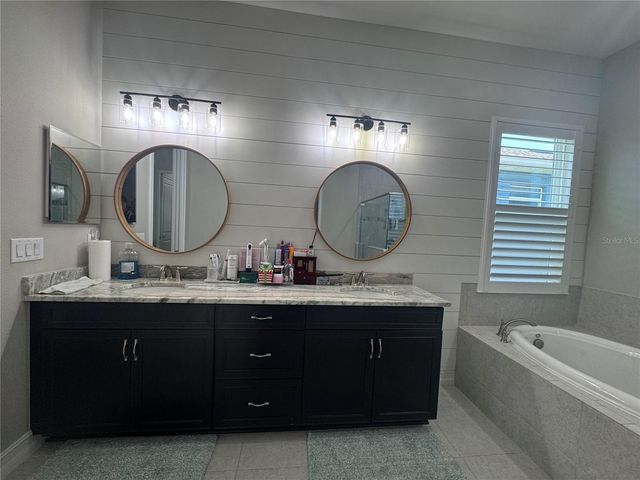 11513 11TH AVENUE E, Bradenton, FL 34212