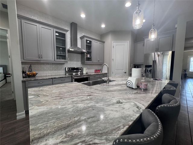 11513 11TH AVENUE E, Bradenton, FL 34212