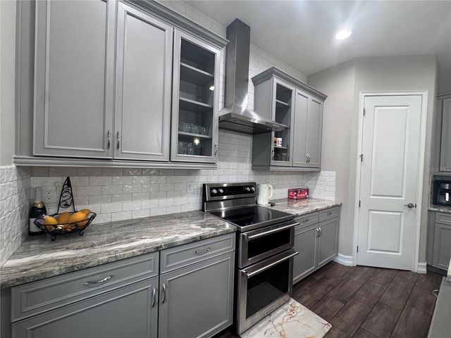 11513 11TH AVENUE E, Bradenton, FL 34212