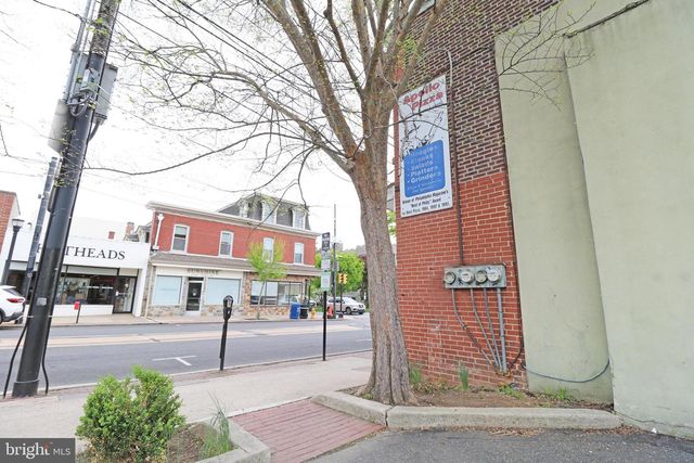 40 E STATE ST, Media, PA 19063