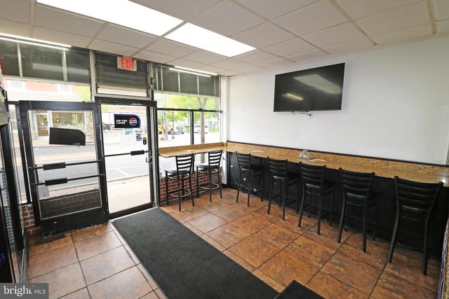 40 E STATE ST, Media, PA 19063