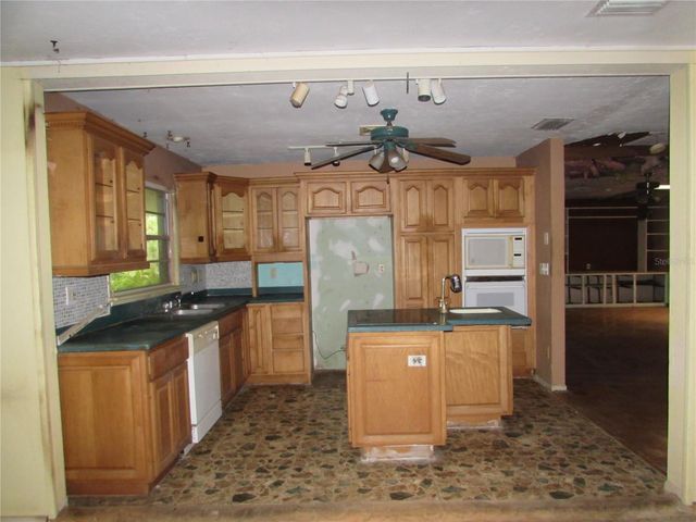 4949 DOROTHY AVENUE, Sarasota, FL 34235