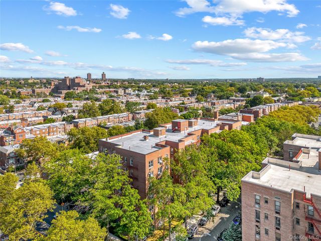 150-15 79th Avenue 6K, Kew Garden Hills, NY 11367