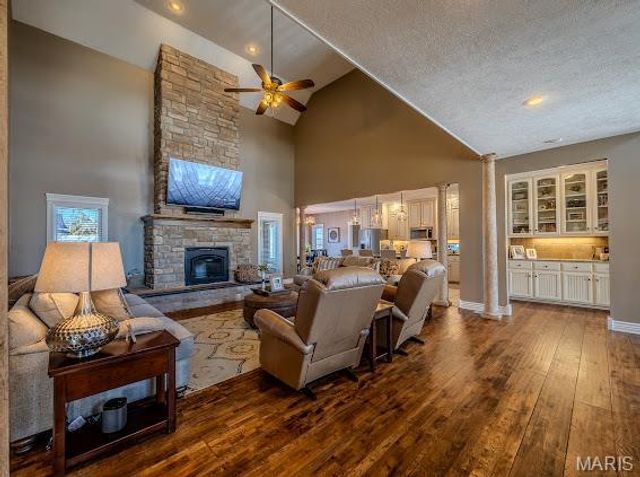 3029 National Avenue, Lebanon, MO 65536