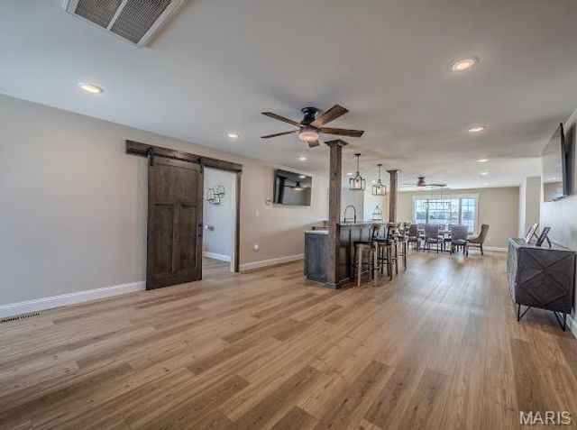 3029 National Avenue, Lebanon, MO 65536