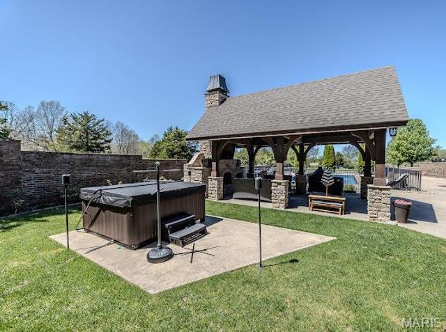 3029 National Avenue, Lebanon, MO 65536