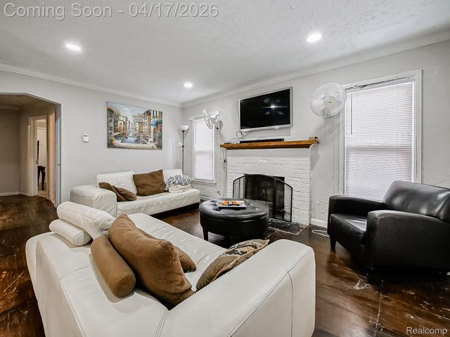 13551 Penrod Street, Detroit, MI 48223