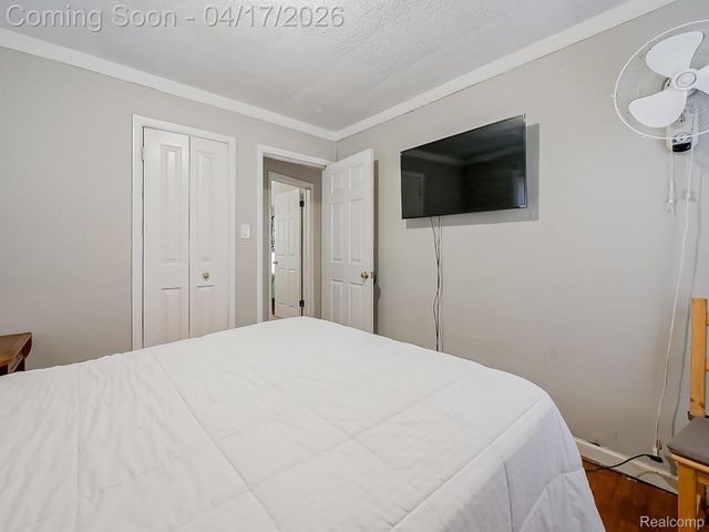 13551 Penrod Street, Detroit, MI 48223