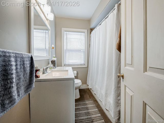 13551 Penrod Street, Detroit, MI 48223