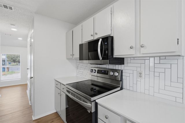 6105 Conti CT A, Austin, TX 78744