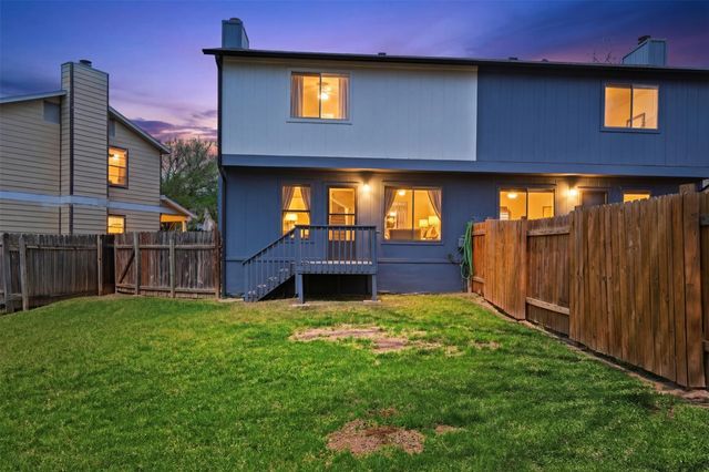 6105 Conti CT A, Austin, TX 78744