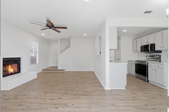 6105 Conti CT A, Austin, TX 78744