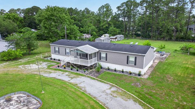 13725 MACAPA Road, Jacksonville, FL 32224